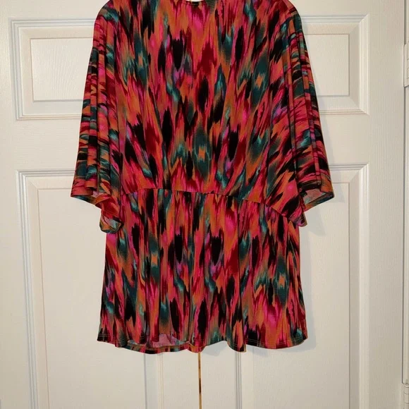 Dear Scarlett Patterned Blouse - Picture 2 of 4